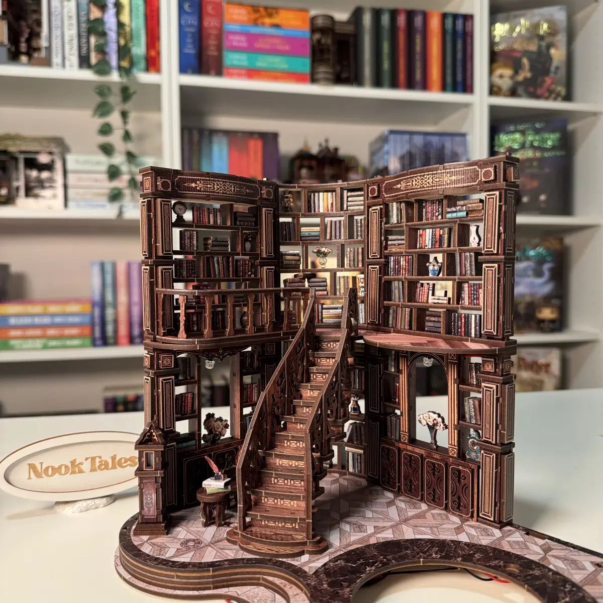 Dreamy Book Hall | Miniaturhaus